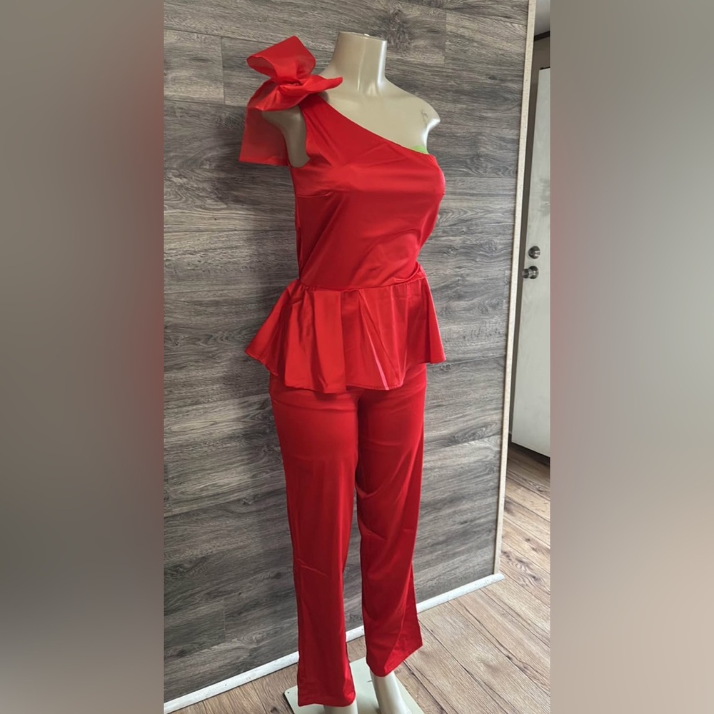 Elegant Red Women's Jumpsuit